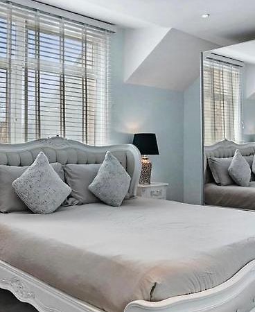 Hampstead Opulence Apartment - Luxurious Split Level Property Londra Exterior foto