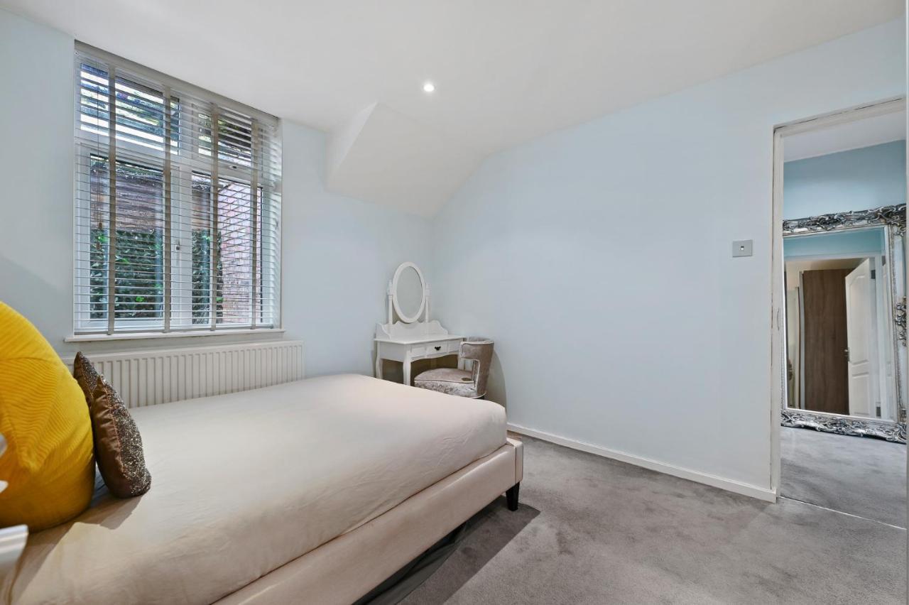Hampstead Opulence Apartment - Luxurious Split Level Property Londra Exterior foto