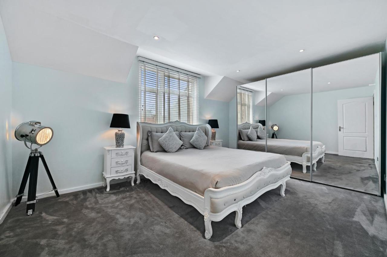 Hampstead Opulence Apartment - Luxurious Split Level Property Londra Exterior foto